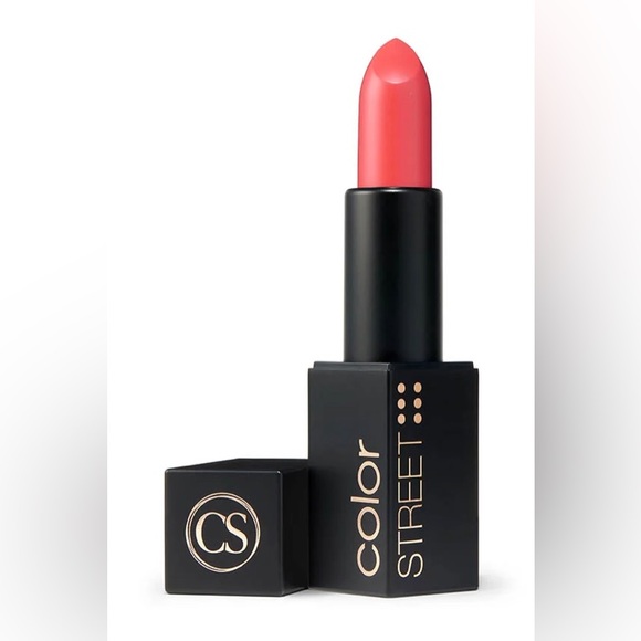 Color Street lipstick - Picture 1 of 4